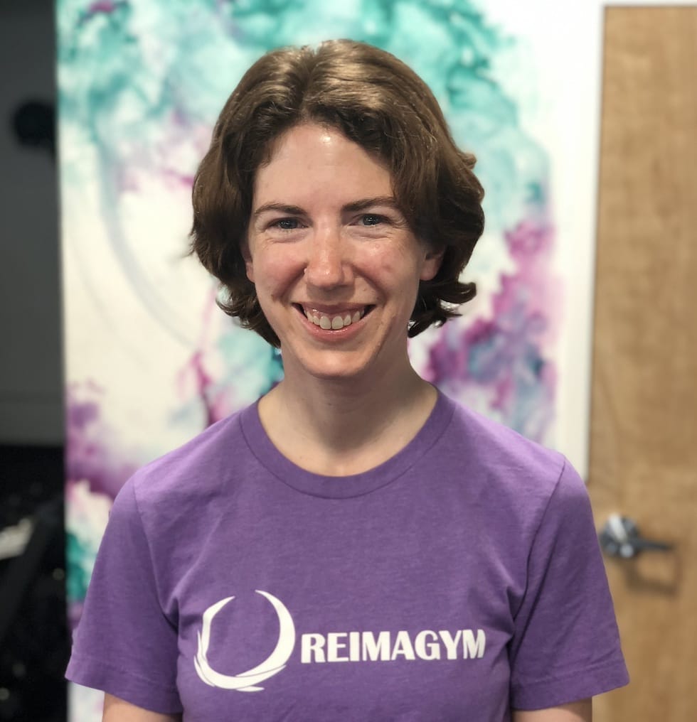 Anne Lodick friendly front desk team at Reimagym